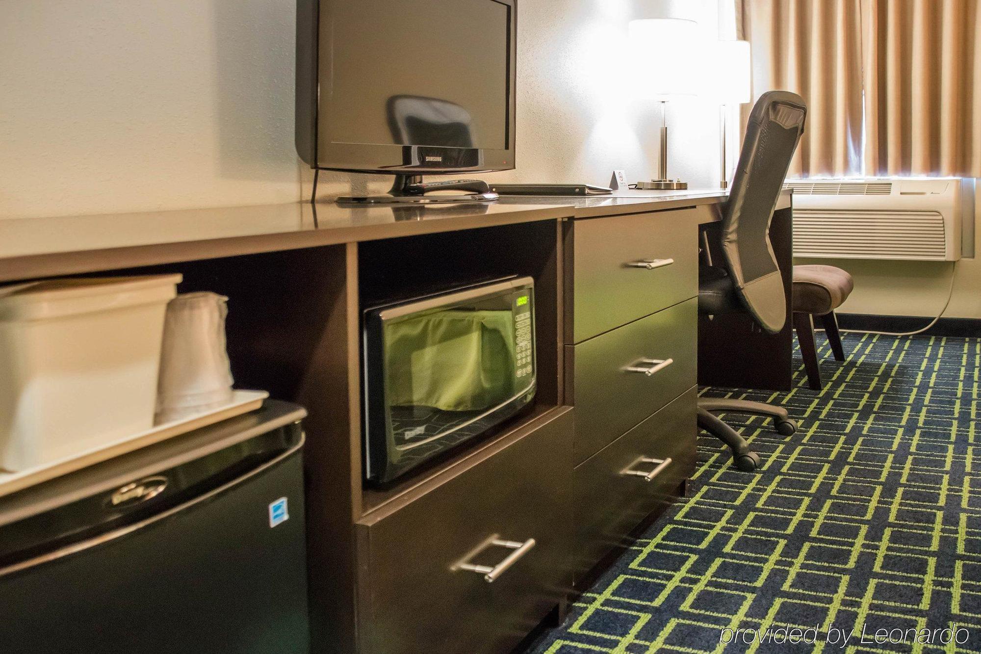 New Lodge Winnipeg Eksteriør billede