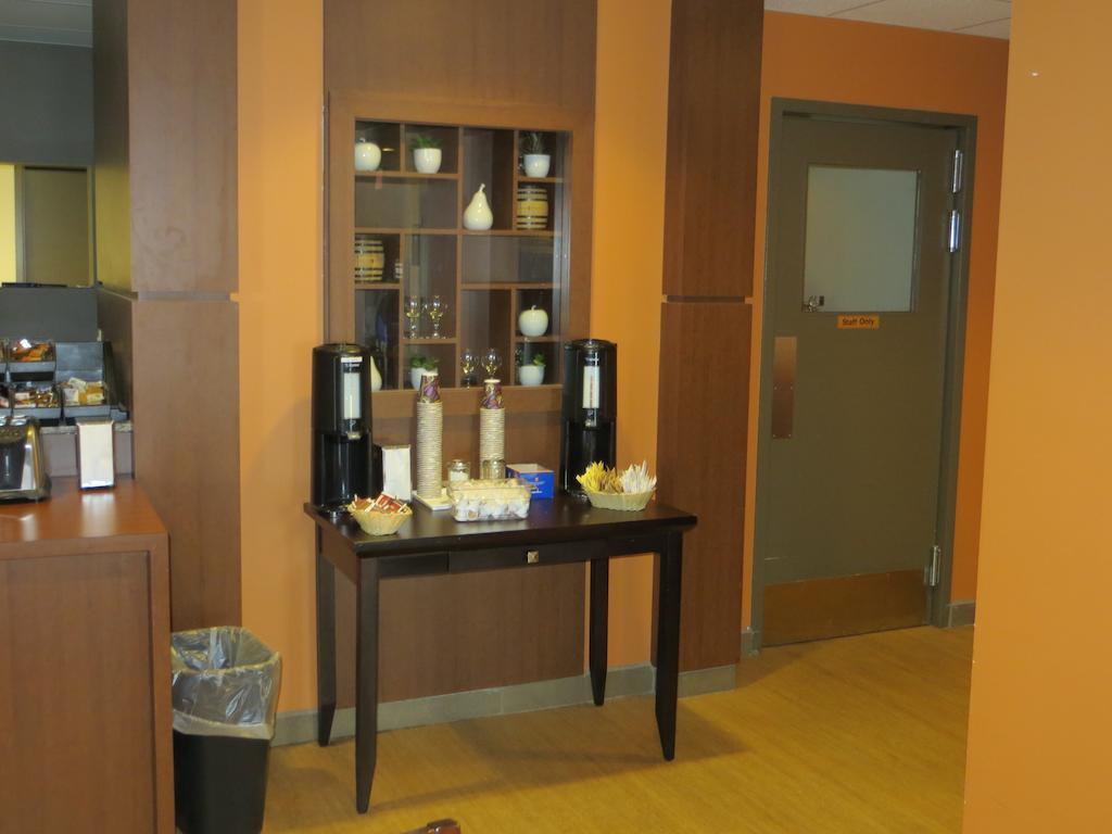 New Lodge Winnipeg Eksteriør billede
