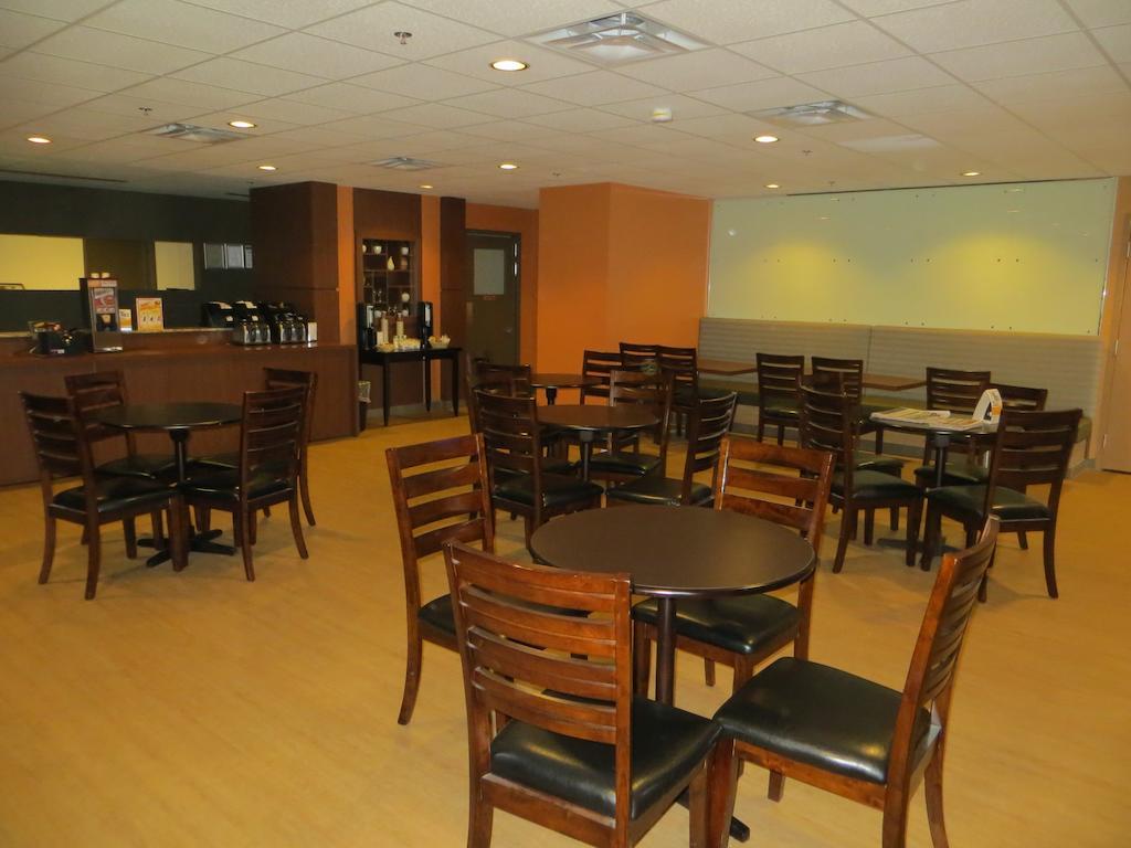 New Lodge Winnipeg Eksteriør billede
